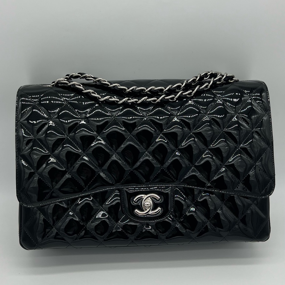Authentic Chanel Classic Glossy shimmery black Patent leather Maxi single flap